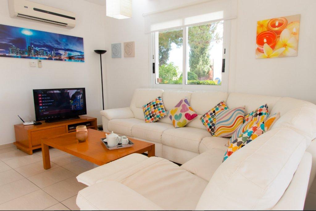 Villa Lp Пея Екстериор снимка