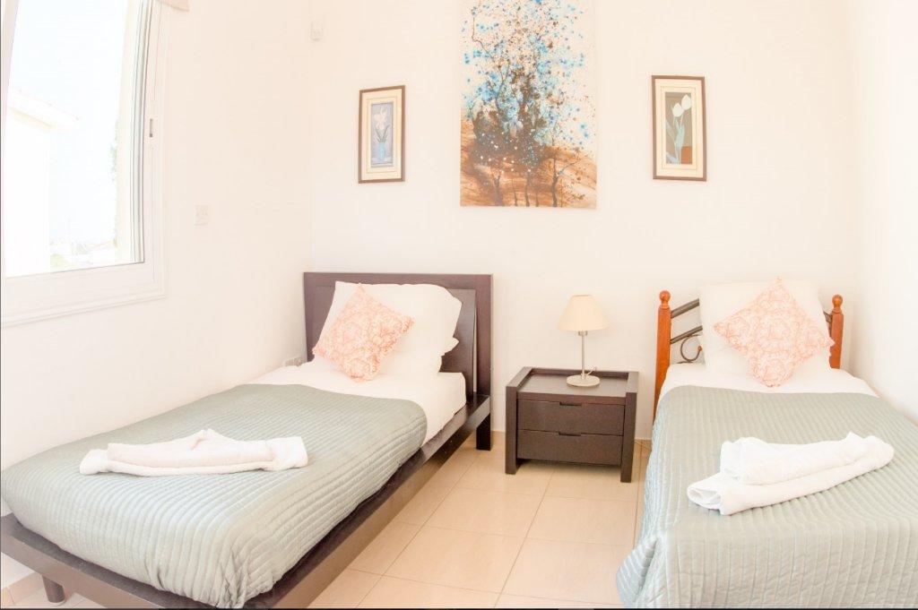 Villa Lp Пея Екстериор снимка