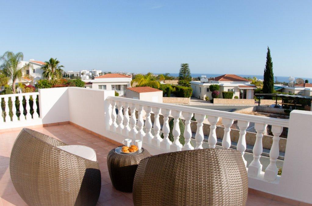 Villa Lp Пея Екстериор снимка