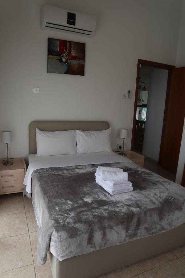 Villa Lp Пея Екстериор снимка