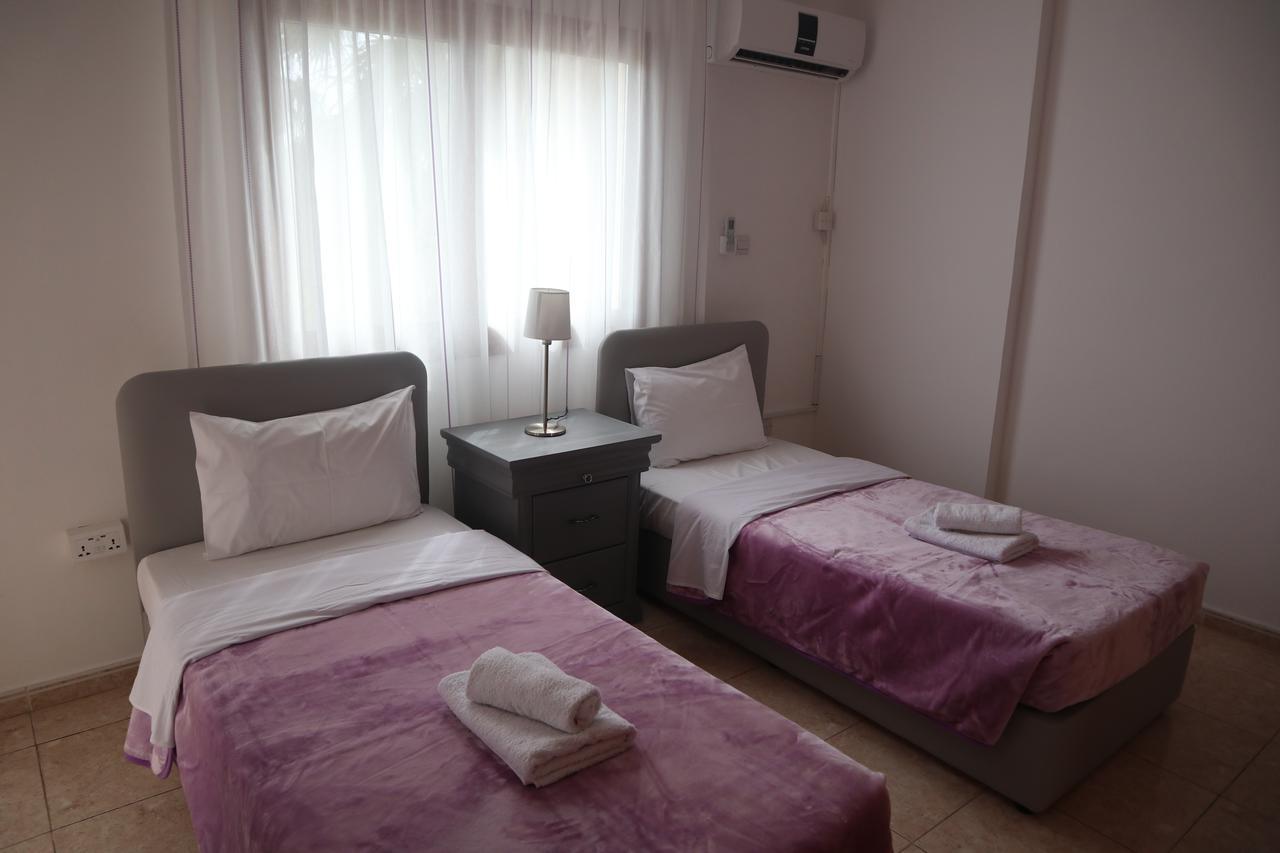 Villa Lp Пея Екстериор снимка